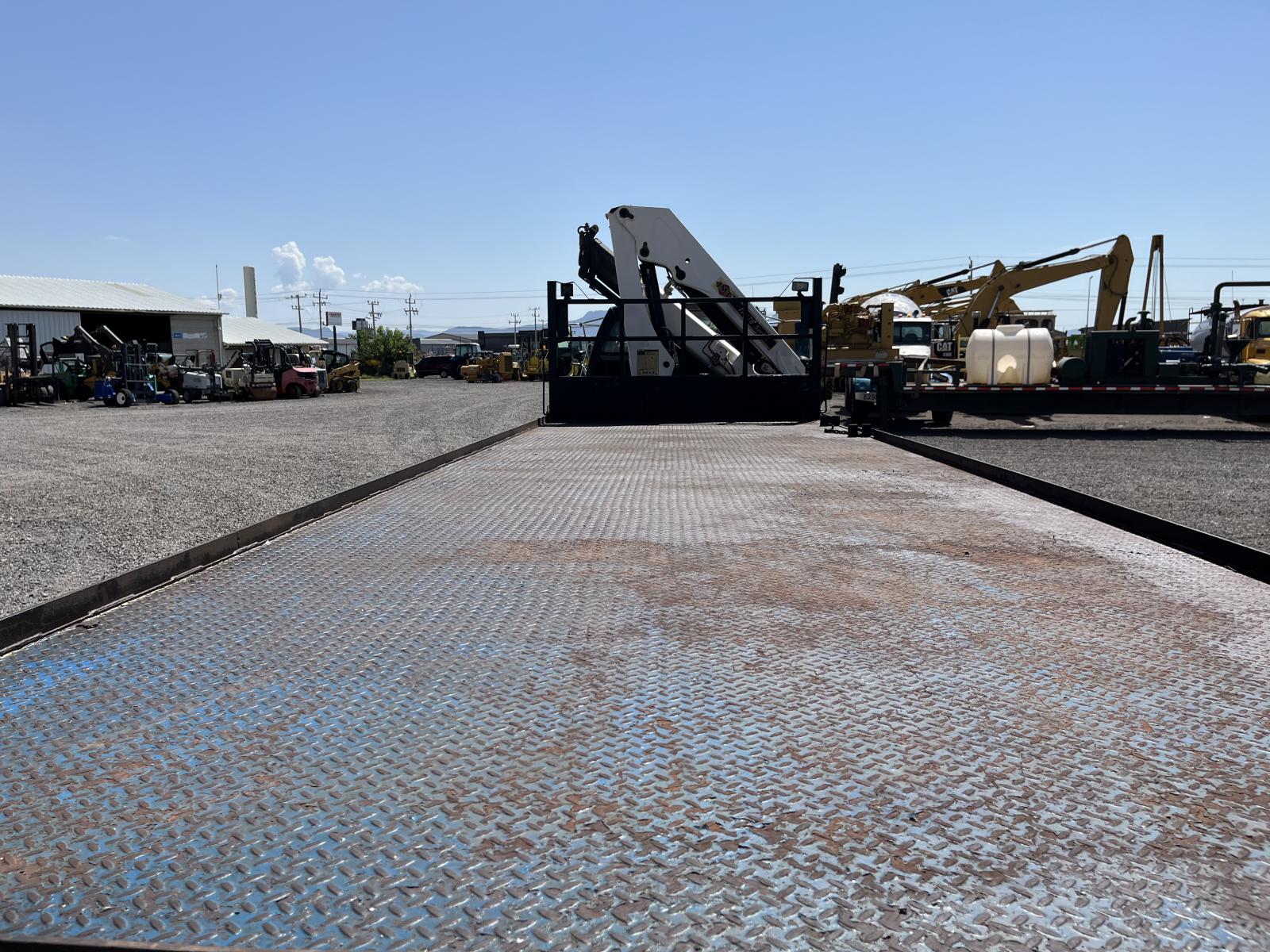 ./imagenes/INVOICE/2019/17193/CAMION CON GRUA HIAB IMT 1178 SL K2 (22).JPG